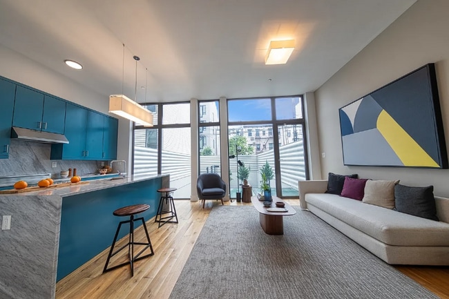 Photo - 237 Devoe St Unit 2