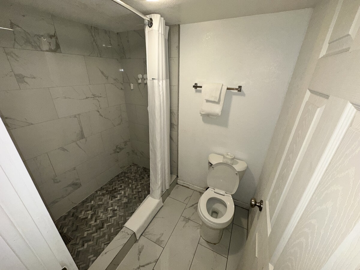 Photo - 2530 Bloomfield Hwy