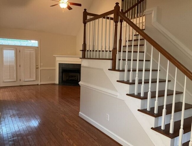 Photo - 104 Garden Trail Ln