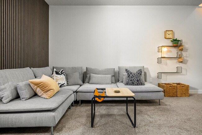4031-4079 79 St NW Unit SI ID1634061P
