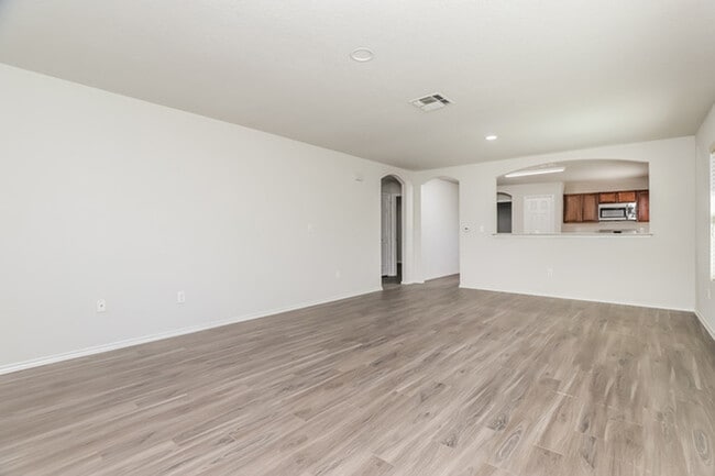 Photo - 10506 Goose Way