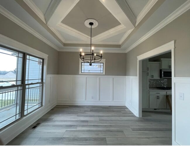 Photo - 446 Spiderwort Dr