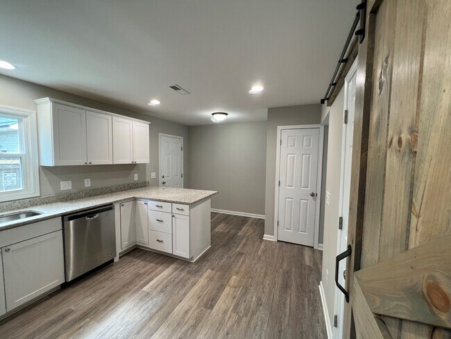Photo - The Condominiums at Cedarwood