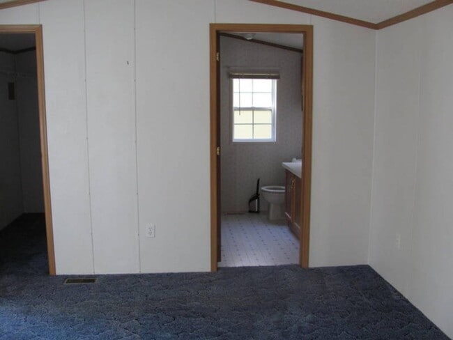 Photo - Private 2 Bed 2 Bath Home