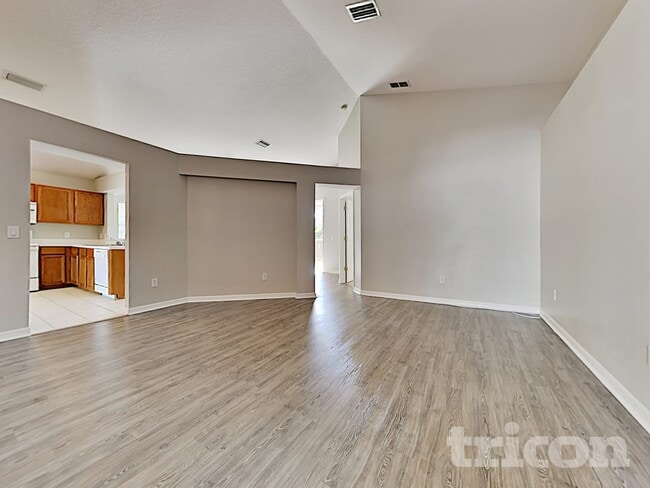 Photo - 30812 Midtown Ct