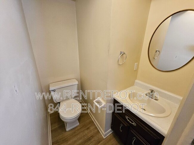 Photo - 7101 Pinehurst Dr