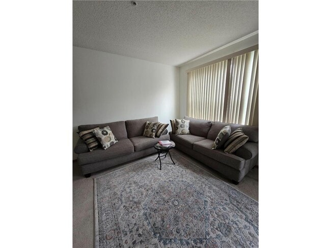 Photo - 3912 Everest Ln N