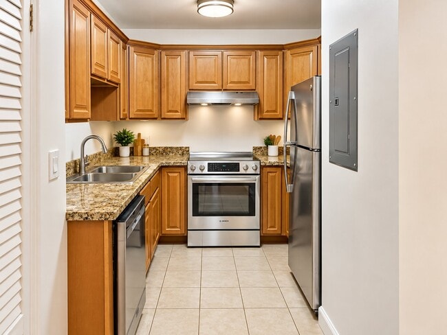 Building Photo - 87 Columbia St Unit 2F