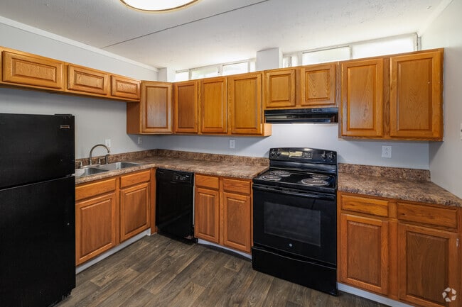 Photo - Canyon and Knox Landing Apartments