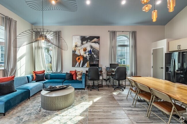 Interior Photo - Park City