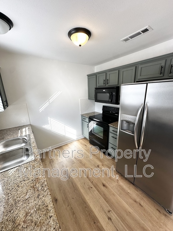 Photo - 12267 Rambling Rose Way