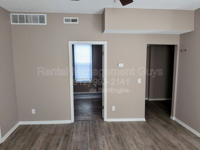 Photo - 2935 N Aldrich Ave Unit 1