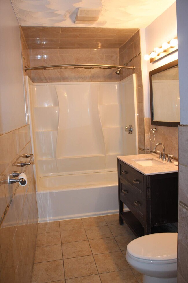 Photo - 3 Goddard Rd Unit 3