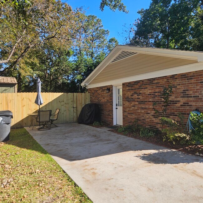 Photo - 608 Albemarle Rd