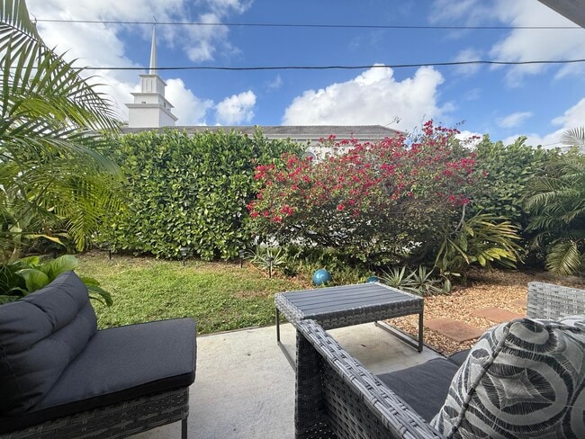 Photo - 203 Seacrest Ln