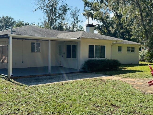 Photo - Thunderbolt Charm Meets Modern Comfort