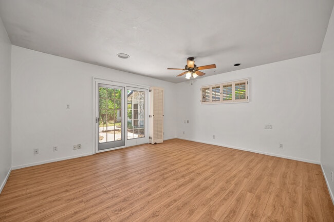 French Suite - doors open to garden - 2832 Scandia Way