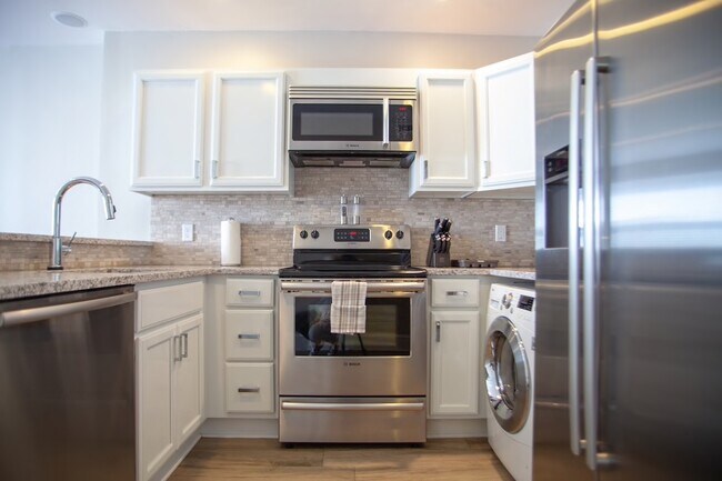 Photo - 1227 15TH St NW Unit 1