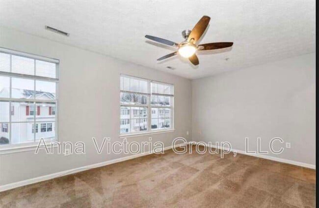 Photo - 16116 Edenwood Dr