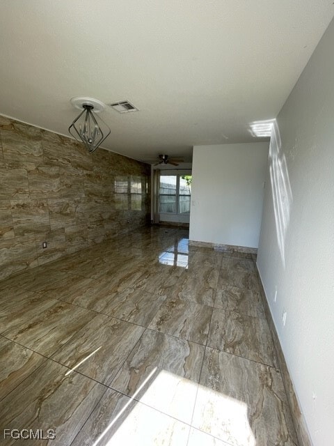 Building Photo - 1121 Wesley St Rental