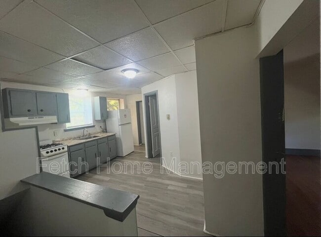 Photo - 618 E King St