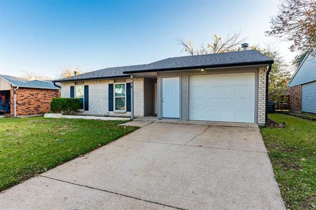 Photo - 538 Hawthorne Dr