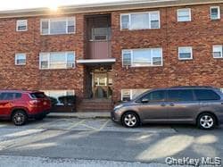 Building Photo - 400 N Corona Ave Unit A 4