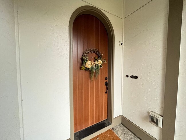 Photo - Beautiful Beaverton 3 Bedroom 2.5 Bathroom ~ Home In River Terrace w/ Level 2 EV Charger in Garage!