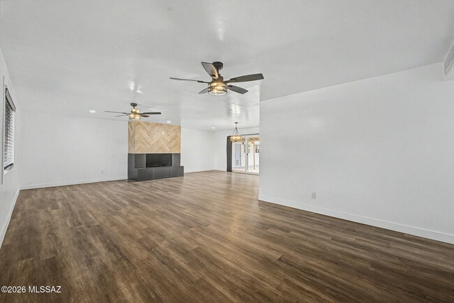 Photo - 2625 W Oregon St