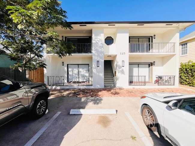 Photo - 125 S Palmway Unit 3