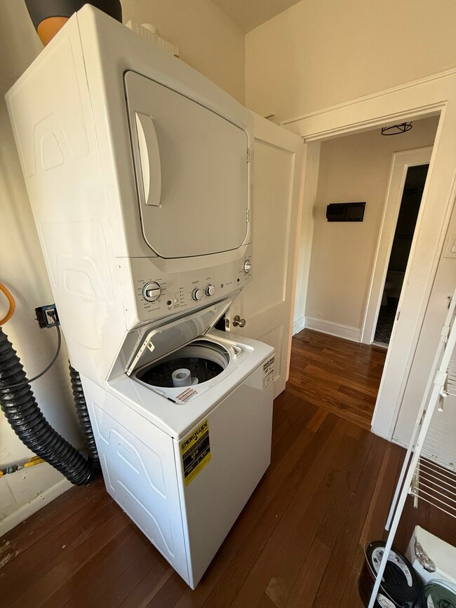 Washer/dryer in unit - 355 Millburn Ave Unit Millburn Apartment