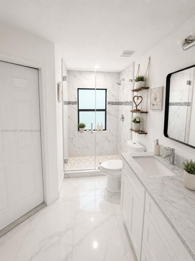 1006 Rush Ave
