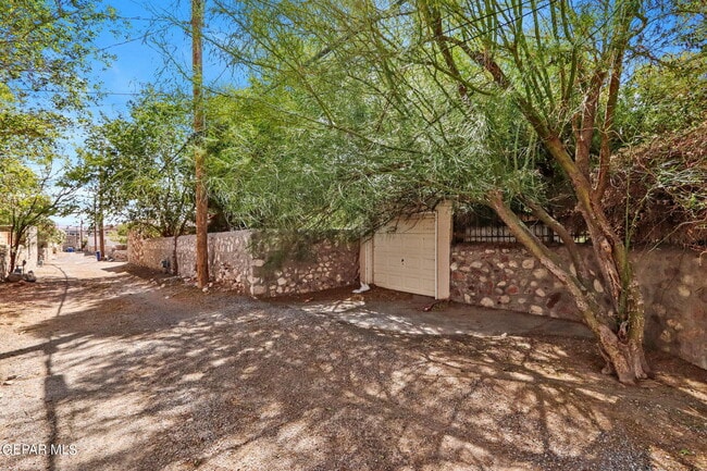 Photo - 2709 N Florence St