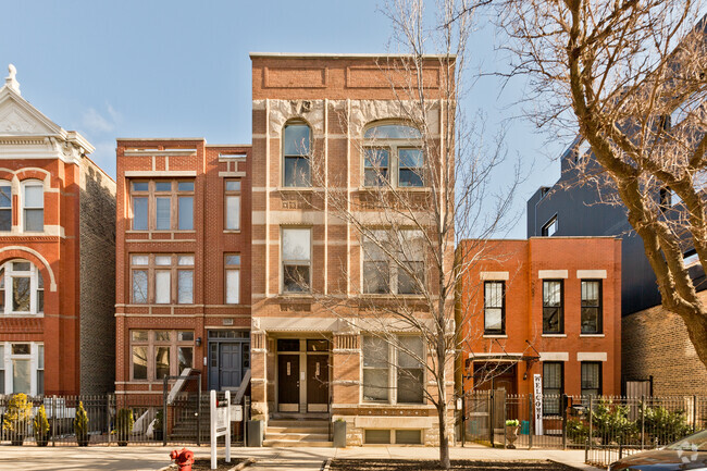 Building Photo - 1317 N Wicker Park Ave Unit 2R Rental