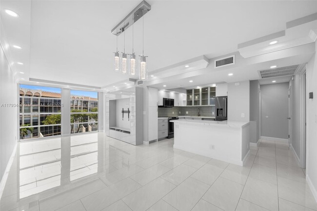 Building Photo - 701 Three Islands Boulevard Unit 411 Rental