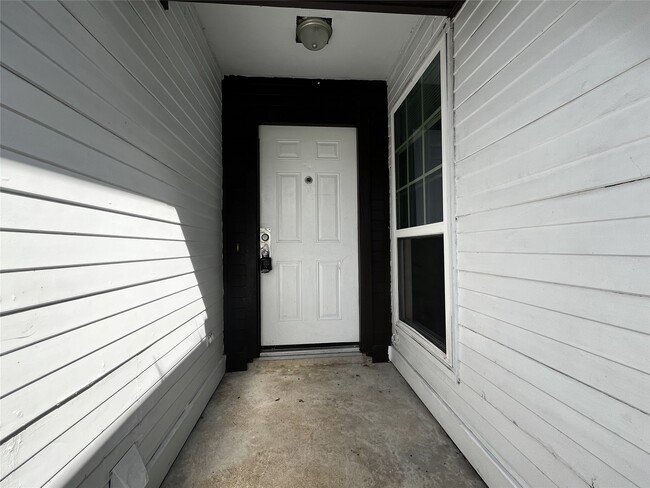 Photo - 339 El Toro Ln