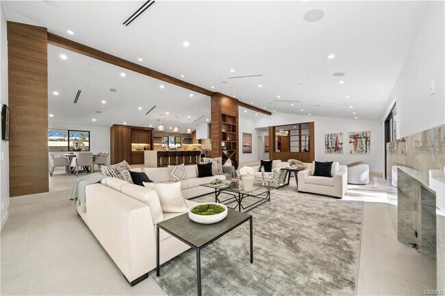 Photo - 16105 Clear Oak Dr