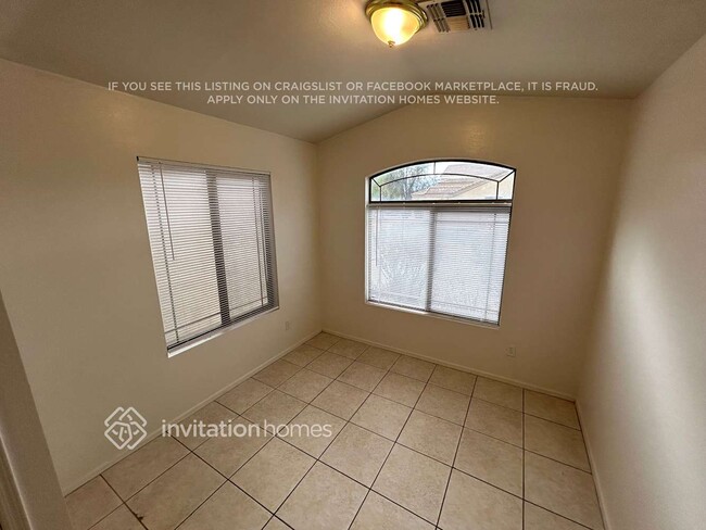 Photo - 5903 S 32nd Ln