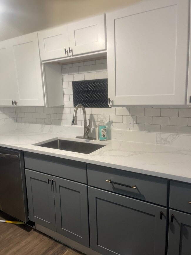 Photo - 274 N Rocksprings St