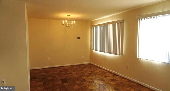 Building Photo - 1830 Columbia Pike Unit 115 Rental