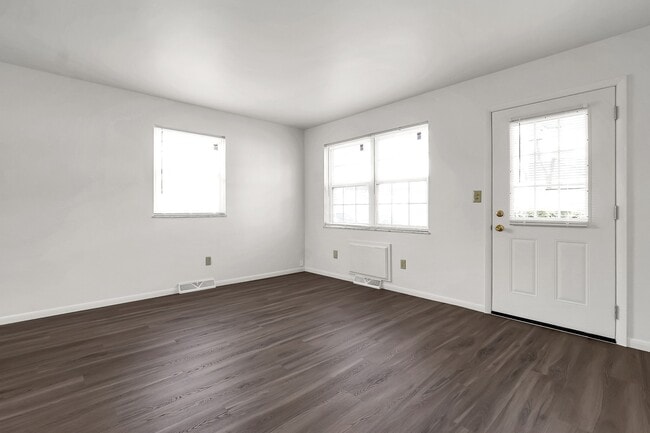 Photo - Hamilton Arms Apartments