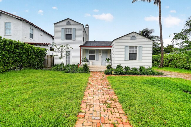 Photo - 236 Greymon Dr