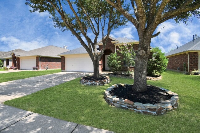 Photo - 21914 Bronze Leaf Dr