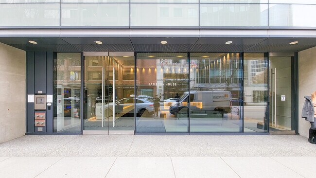 Photo - 838 Hastings St W