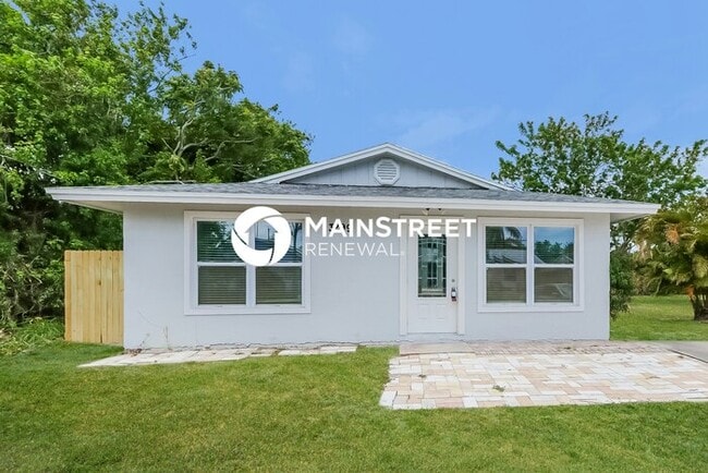 Building Photo - 3 Bedroom Pet-Friendly Home in Stuart, FL ...