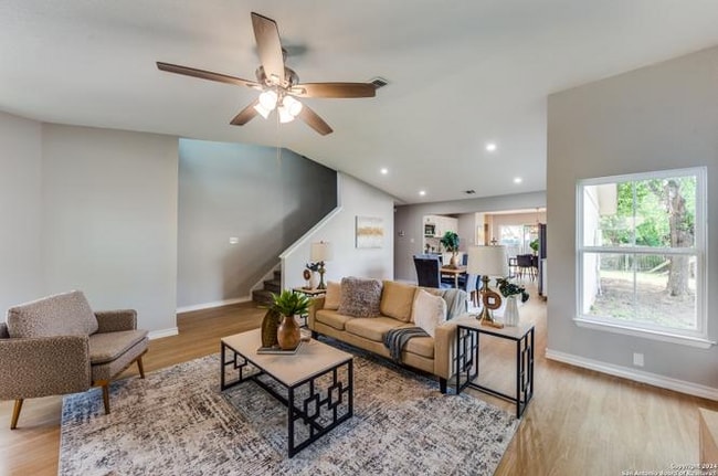 Photo - 9574 Autumn Shade