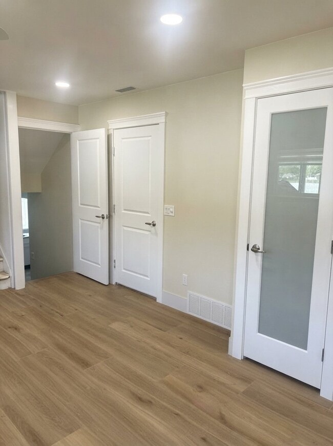 1492 N 160 W