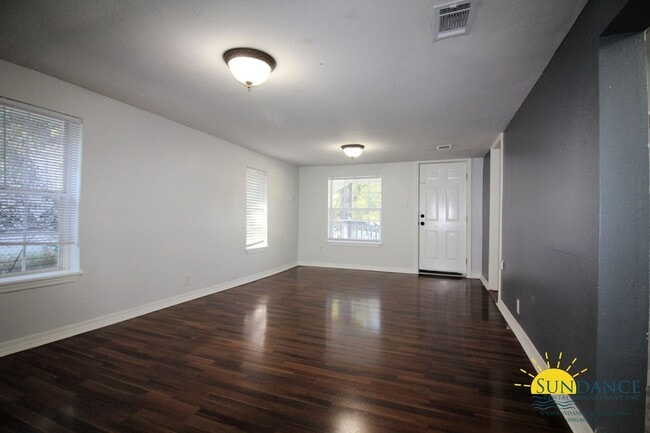 Photo - Great 3 Bedroom Home in Crestview!