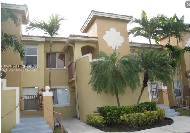 Building Photo - 7820 NW 7th St Unit 105