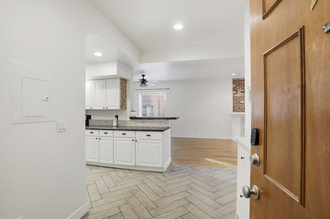 Photo - Spacious Two Bedroom in Cap Hill Unit 14